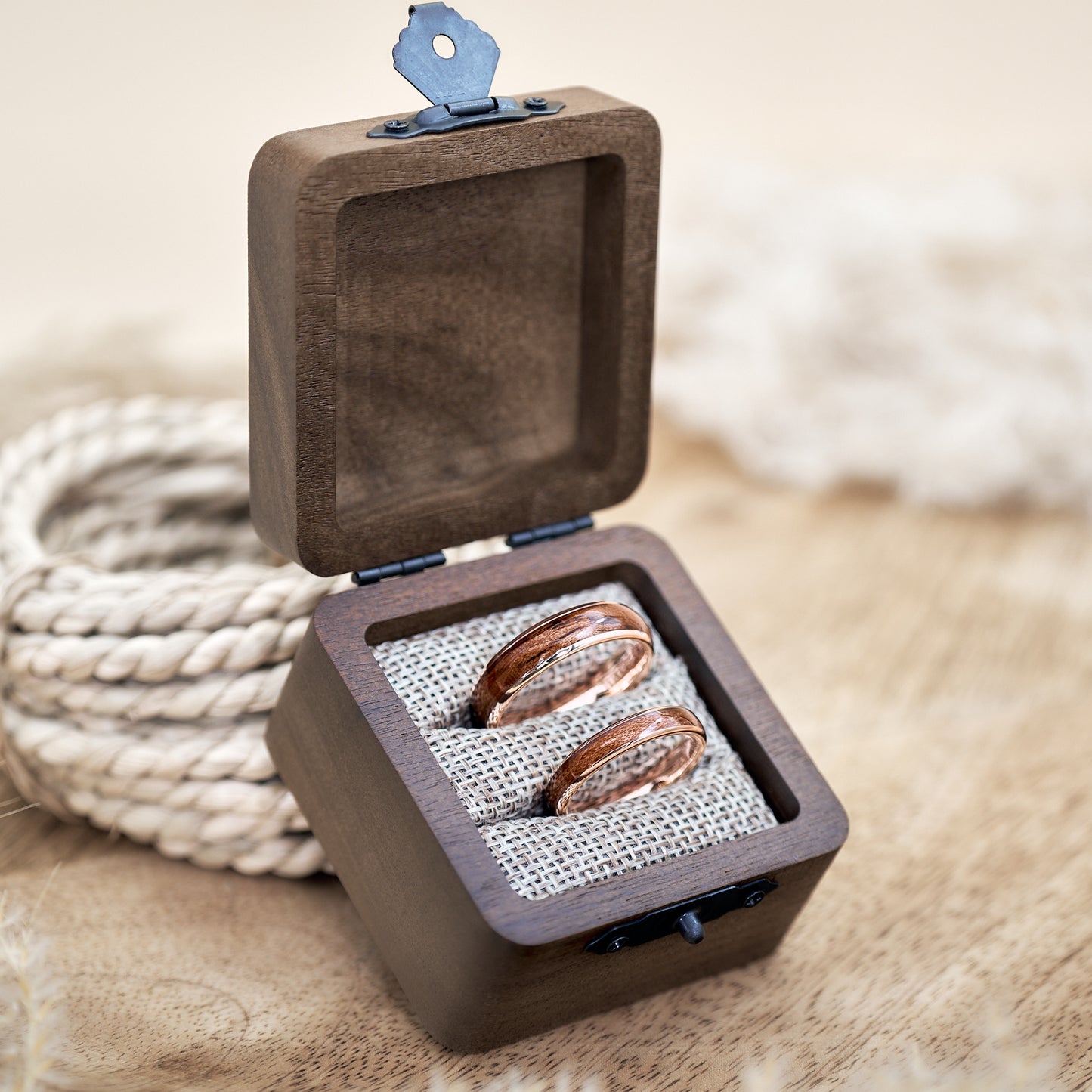 Eheringe Holz in Rosé Elano von Fablano