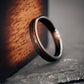 Ehering aus Holz in Schwarz elegant Velor von Fablano