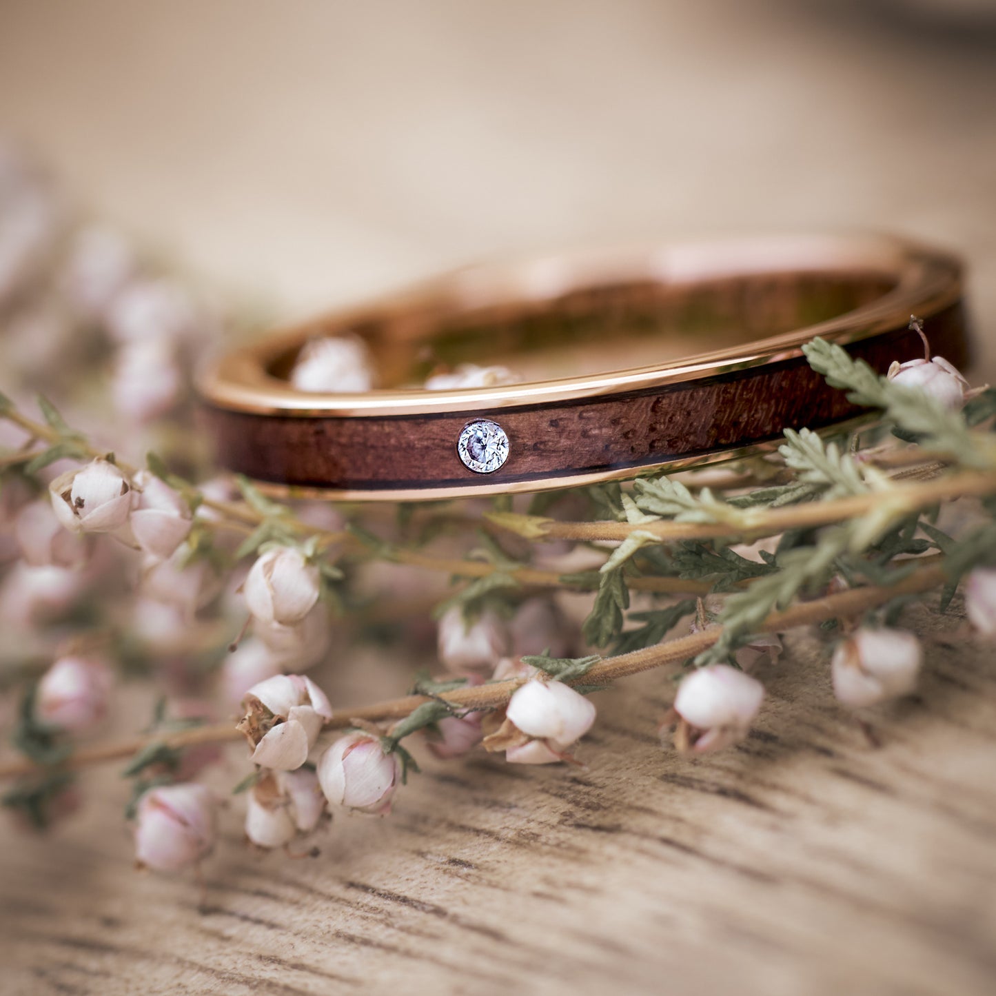 Damen Holzring Rosegold mit Stein