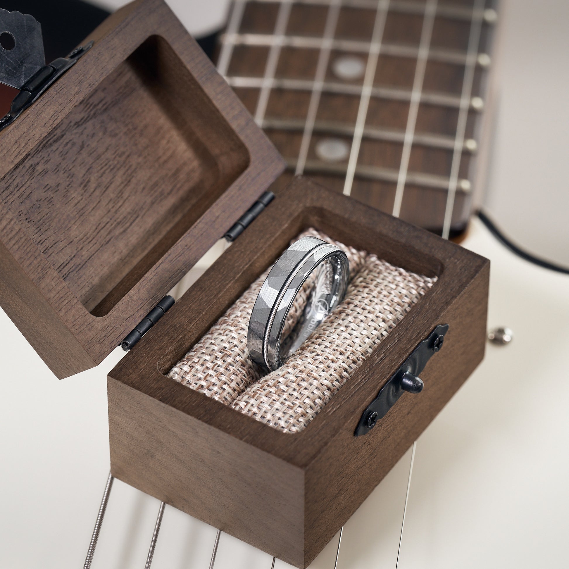 Geschenk für Musiker: Ring in Silber von Fablano