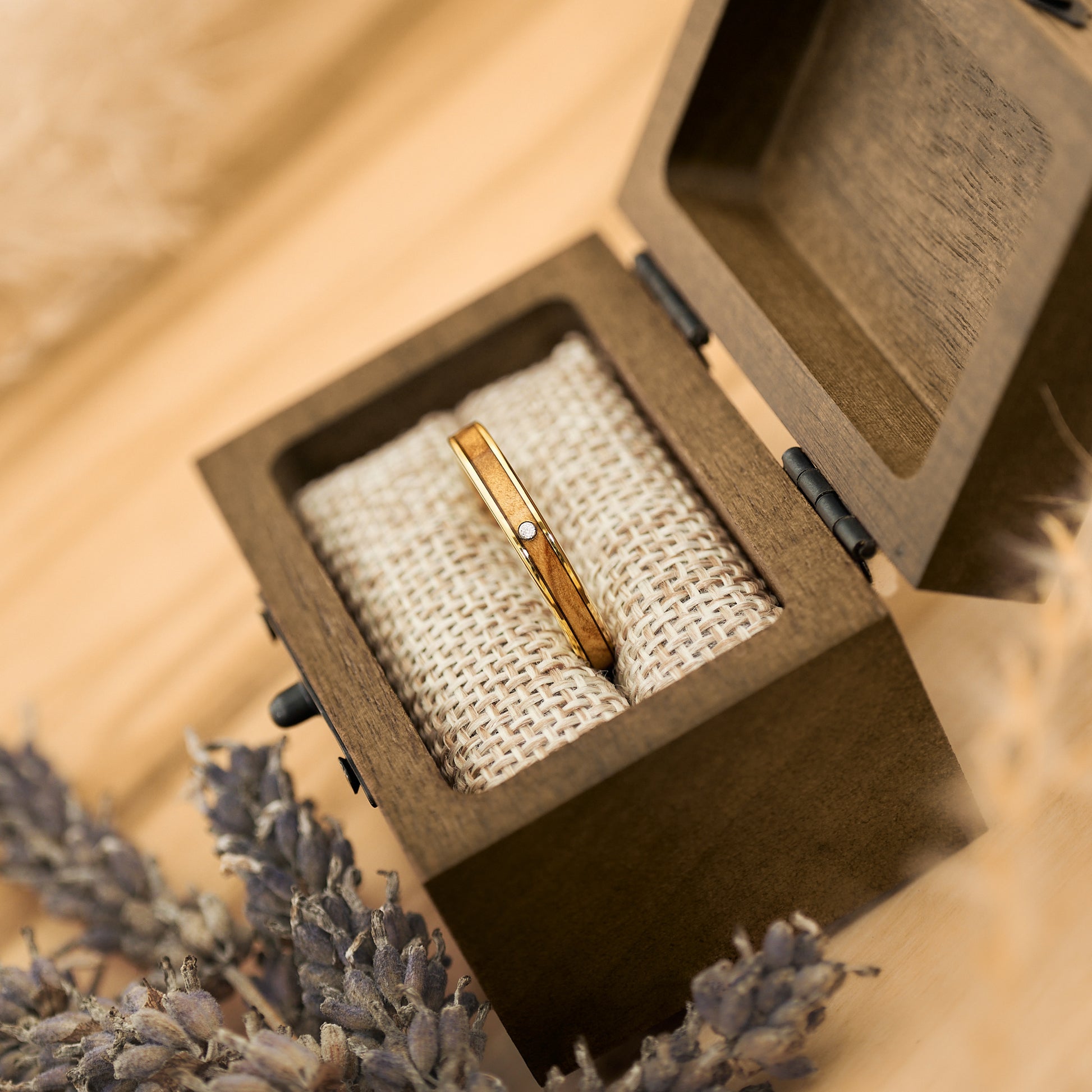 Holz Verlobungsring Gold Damen Olea von Fablano