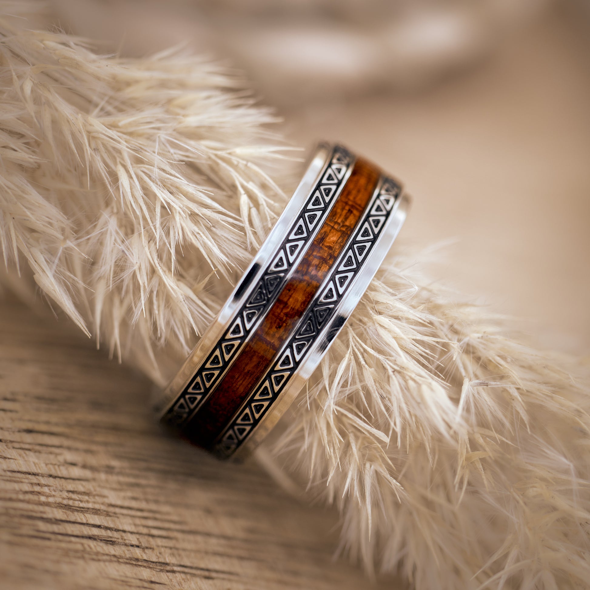 Holzehering Herren in Silber Bermuda von Fablano