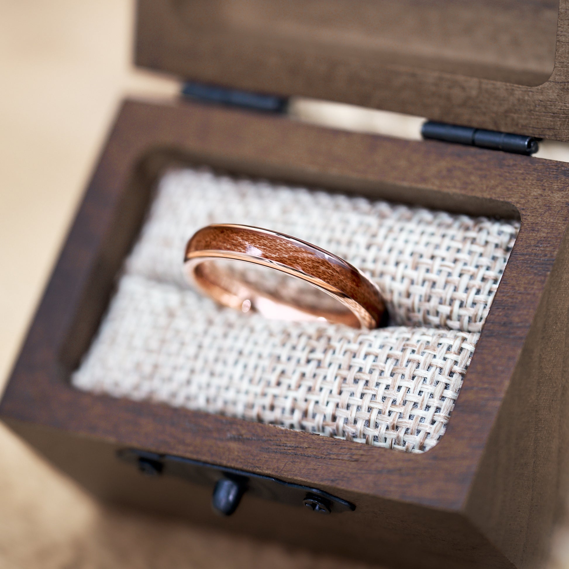 Holz Ehering Rosegold Elano von Fablano