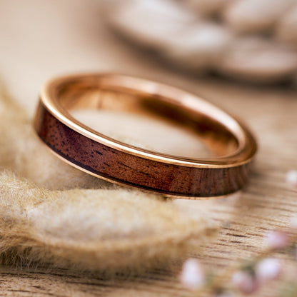 Holzring in Roségold Elyor von Fablano