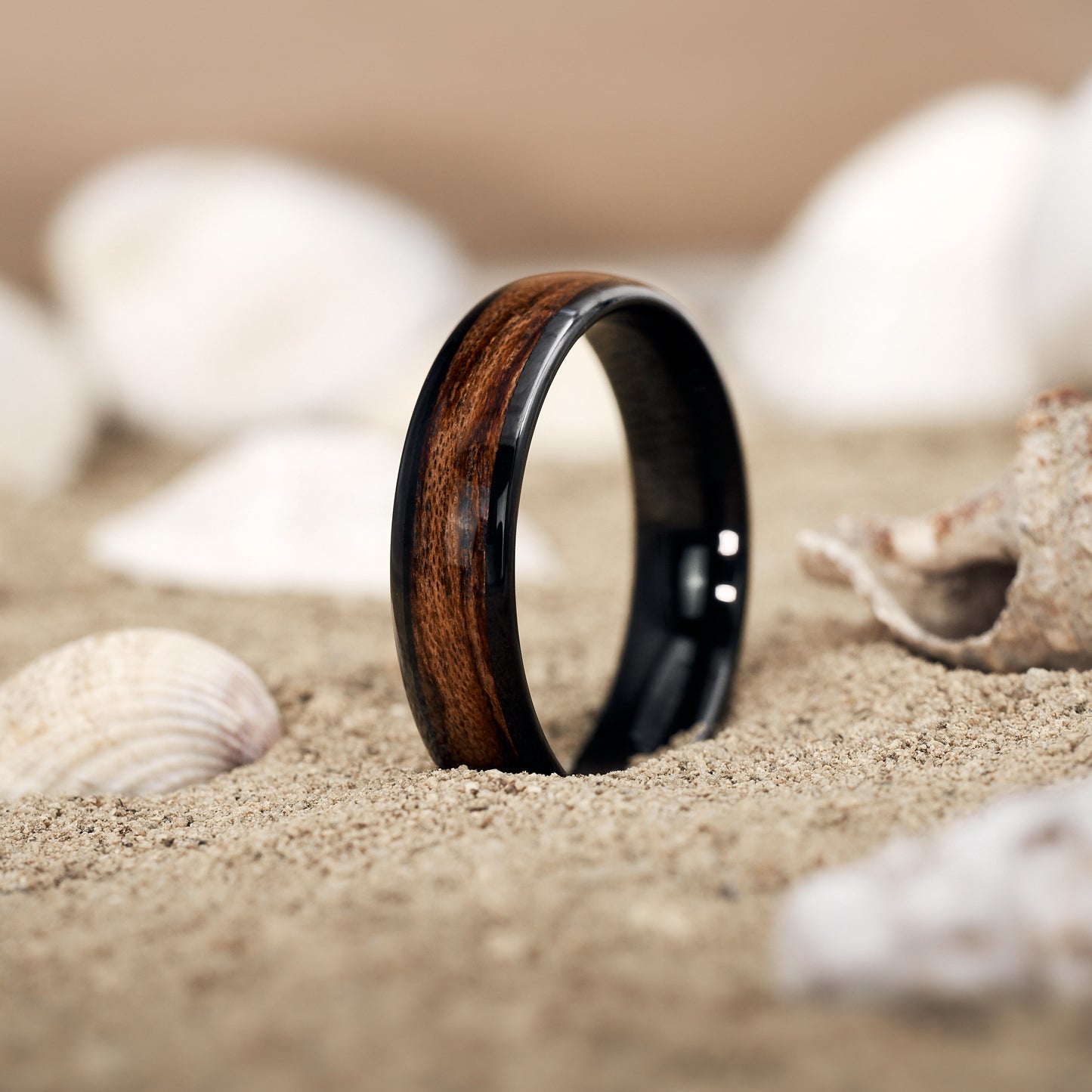 Holzring Unisex Ehering in Schwarz Elano von Fablano