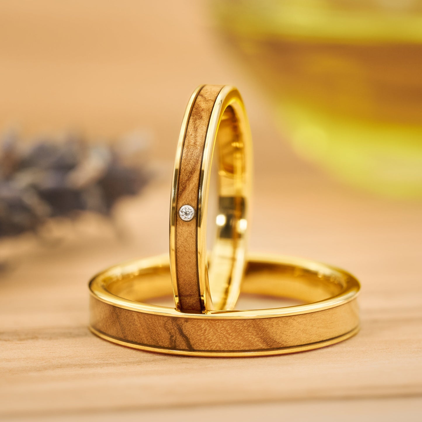 Partnerringe Holz Gold mit Stein Olea von Fablano