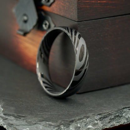 Ring in Schwarz Kavora von Fablano
