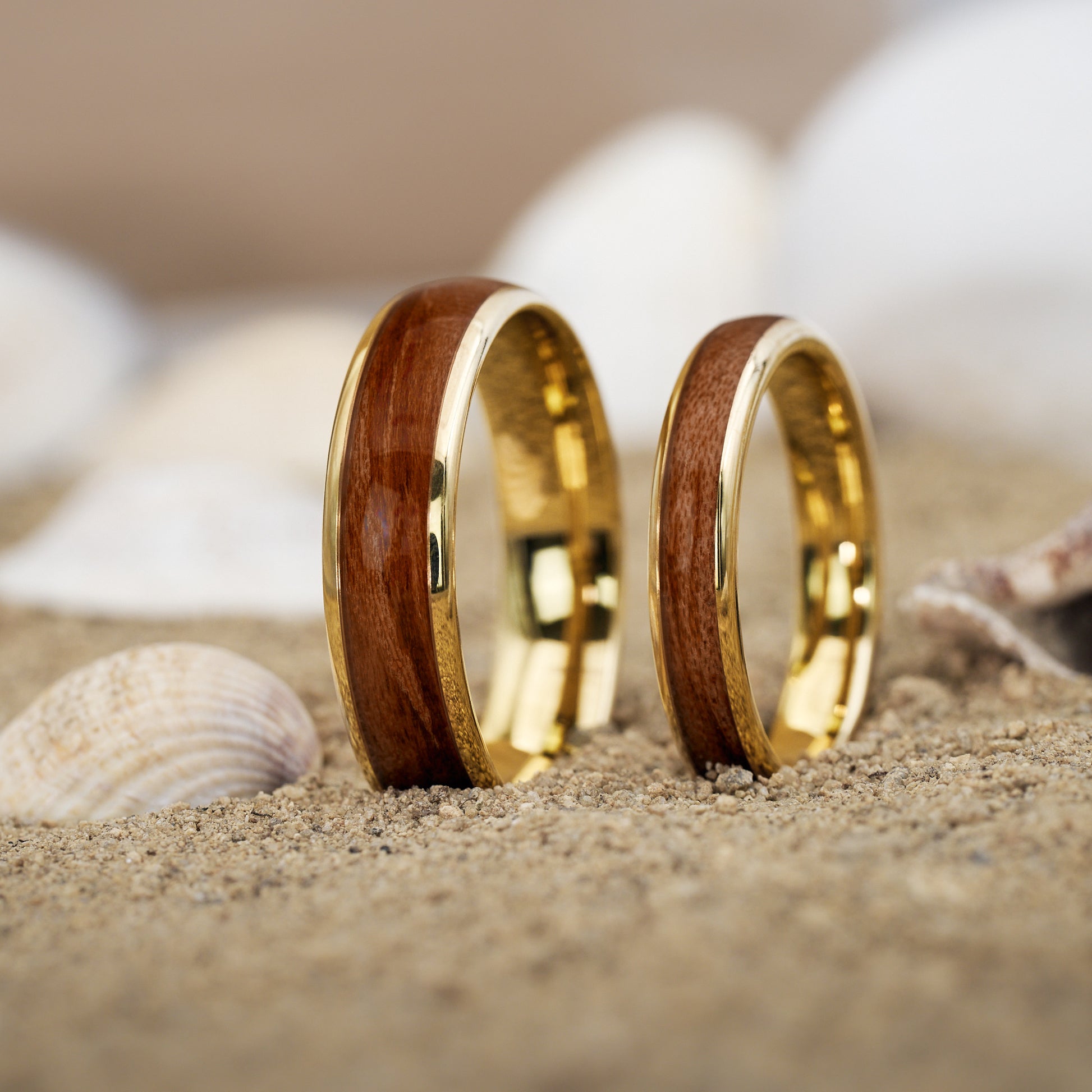 Ringe mit Holz für Partner in Gold von Fablano