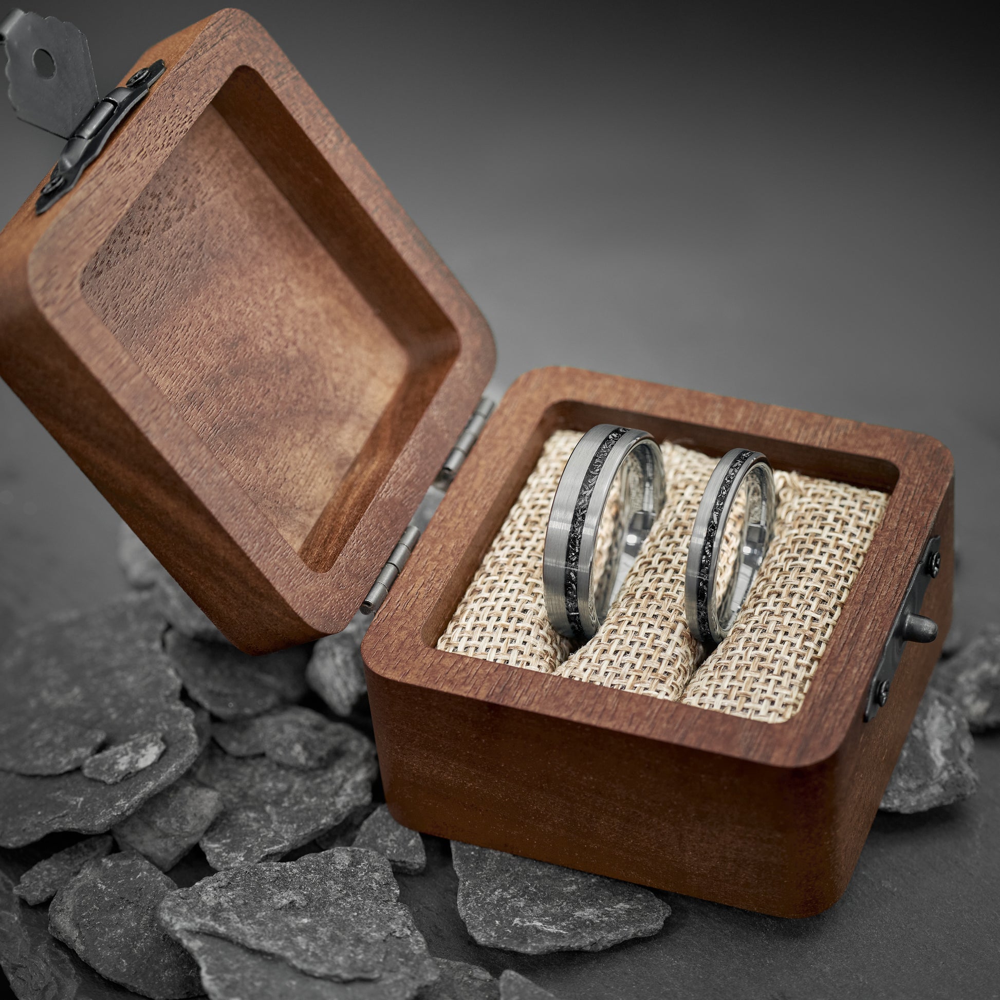 Trauringe Graphit Nova von Fablano