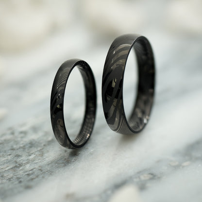 Trauringe in Schwarz Kavora von Fablano