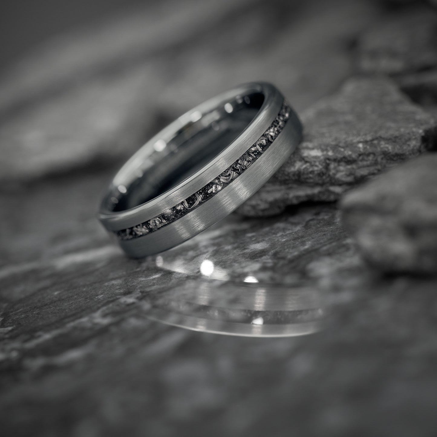 Verlobungsring Graphit Nova von Fablano