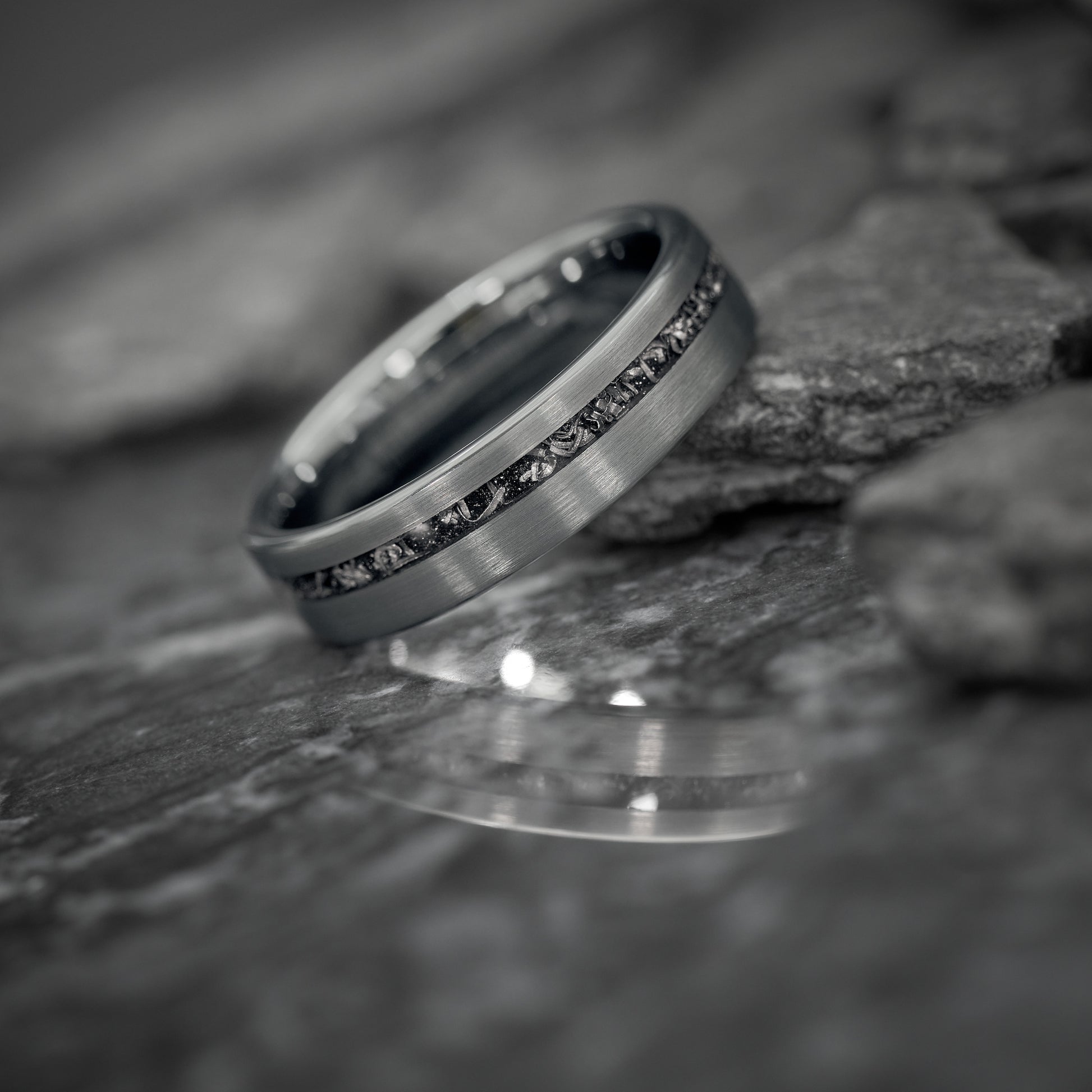 Verlobungsring Graphit Nova von Fablano