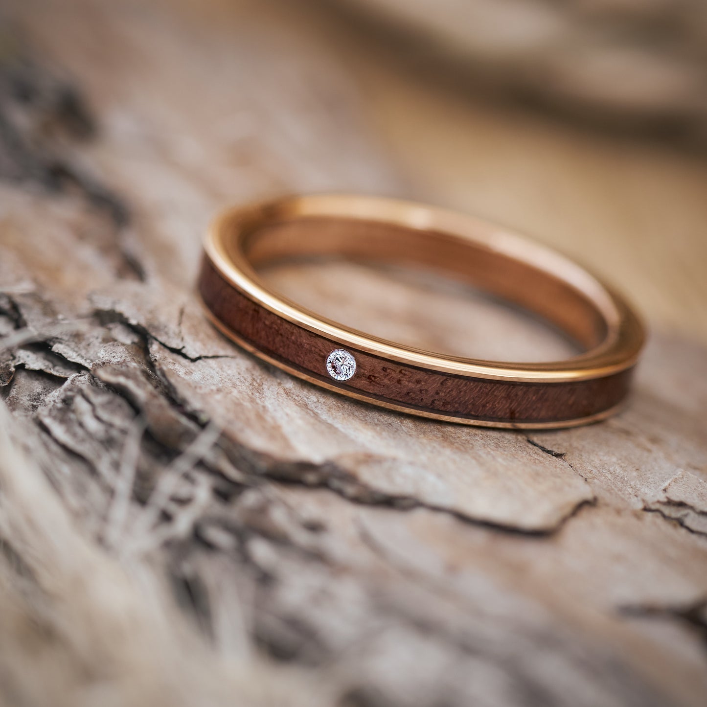 Verlobungsring Holz mit Stein Rosé Elyor von Fablano