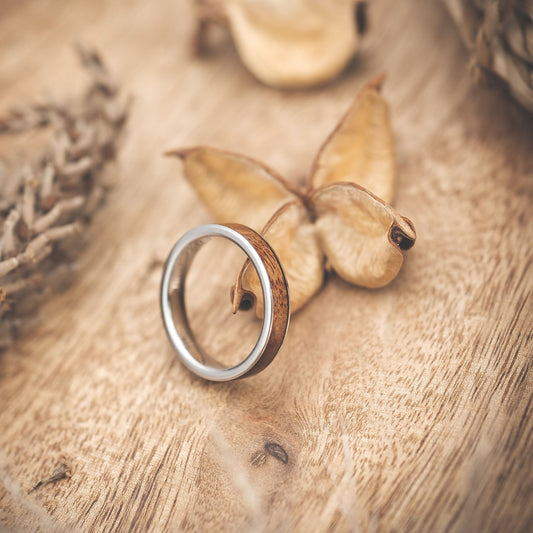 Holzring in Silber Ravion von Fablano