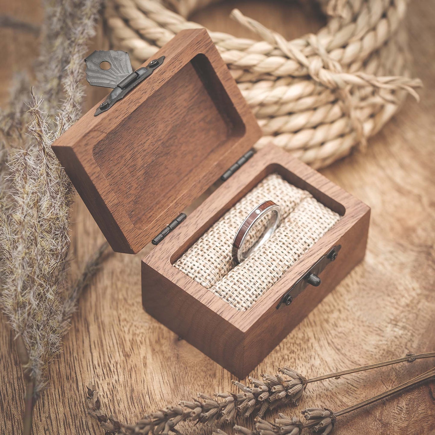 Verlobungsring Holz in Silber Ravion von Fablano